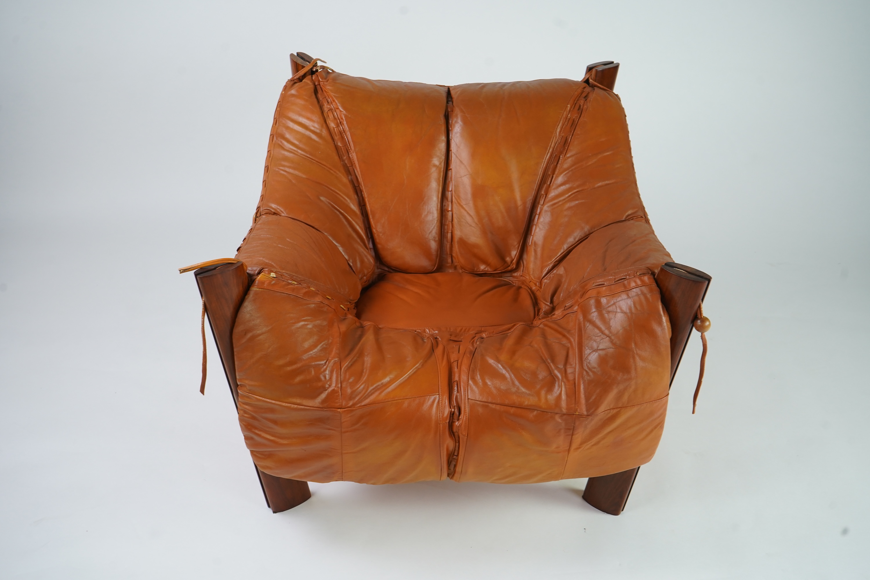 Percival Lafer (Brazilian, b. 1936) An 'MP-211' mid-century modernist lounge chair